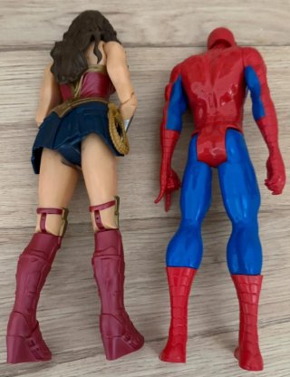 Pack Wonder Woman y Spiderman Grandes