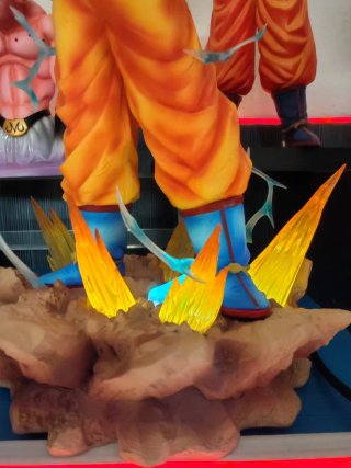 Figura Goku Super Saiyan 2