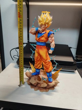 Figura Goku Super Saiyan 2