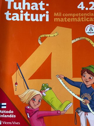 Tuhat-taituri 4 mil competencias matemáticas : ...