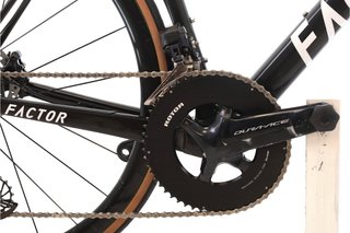Bicicleta Factor O2 VAM Di2 11V t.52 Reacondicionada