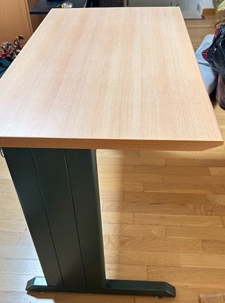 Mesa de escritorio madera y metal