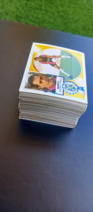 Lote 100 cromos diferentes sin pegar 94 95 Ed Este