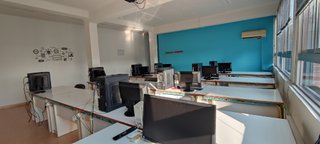 Alquiler de aulas equipadas por horas