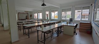 Alquiler de aulas equipadas por horas