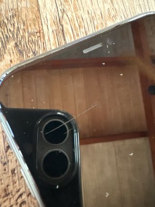 iPhone 11 Negro + Fundas de regalo