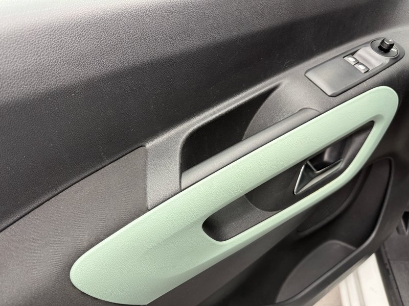 Citroën Berlingo 2022, foto 7