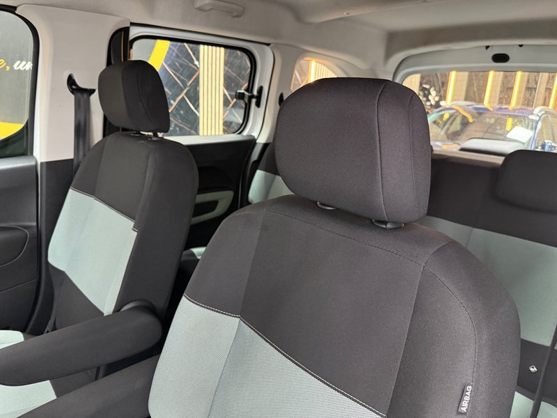 Citroën Berlingo 2022, foto 13