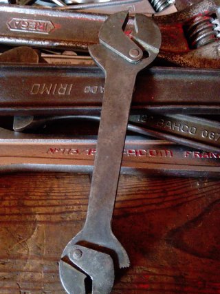 Llave Ajustable USA