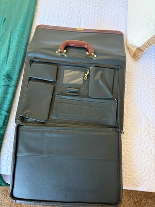 Maletín ejecutivo piel marrón y negro