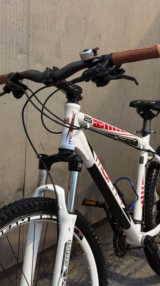 Bicicleta Monty KTY 25