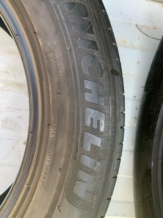 2Neumáticos Michelin 215/60R17 OFERTA