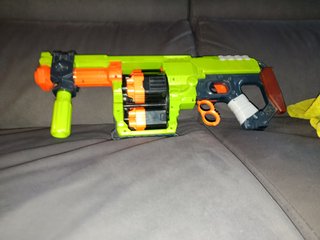 Nerf Doominator Naranja y Verde