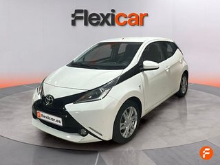 Toyota Aygo 1.0 70 x-play