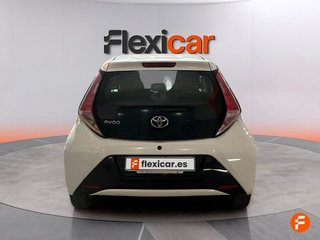 Toyota Aygo 1.0 70 x-play