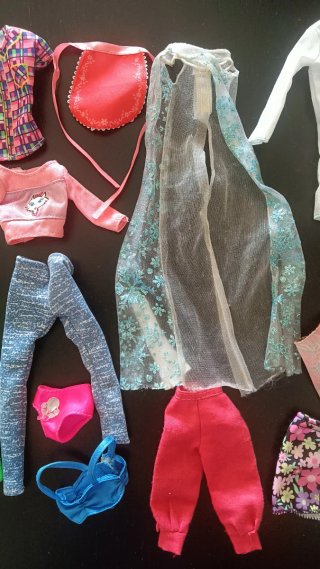 Lote Ropa Muñeca Barbie