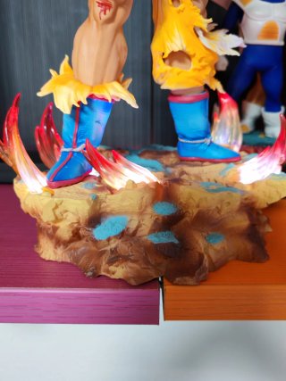 Figura Goku Super Saiyan