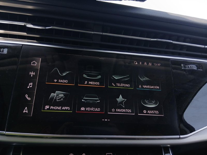 Audi Q7 2022, foto 10