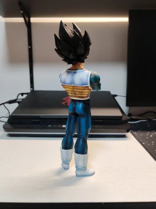 Figura de Vegeta