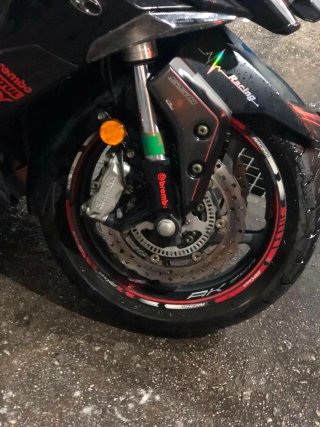Kymco Ak 550