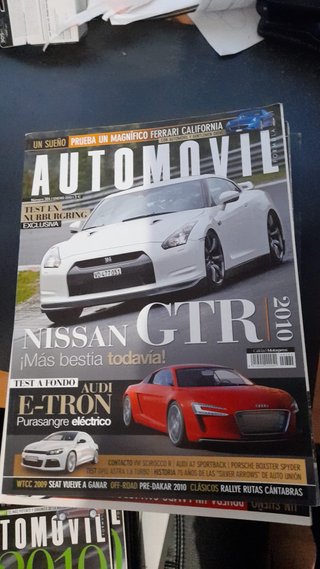 Revista Automovil año 2010