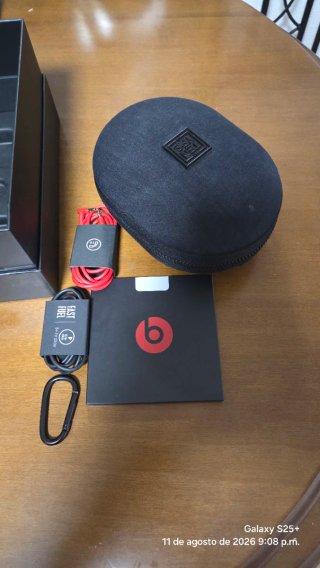 Audífonos Beats Studio 3 Wireless Negros/Rojos
