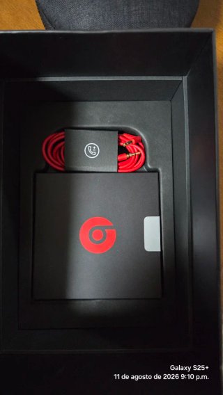 Audífonos Beats Studio 3 Wireless Negros/Rojos