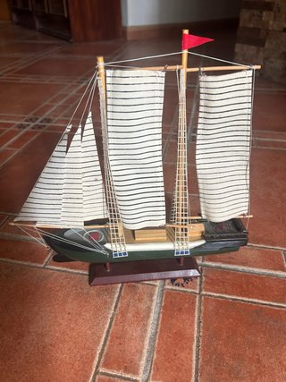 Maqueta velero madera velas tela
