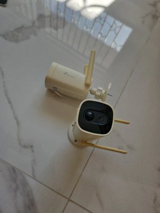 Cámaras de exterior NIVIAN con cargador solar