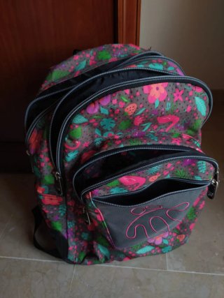 Mochila Totto Estampado Floral