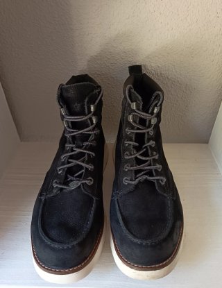 Botas Timberland Piel Negra y Blanca