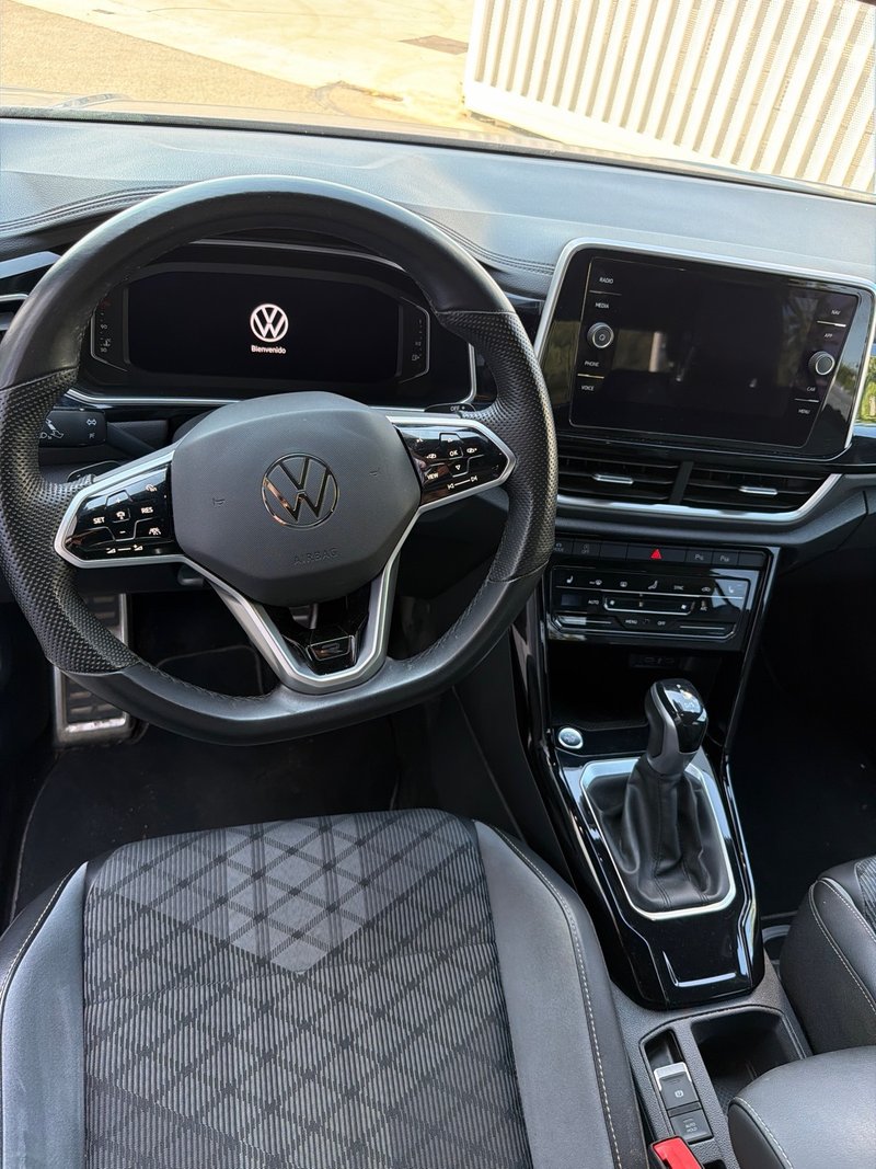Volkswagen T-Roc 2022, foto 15