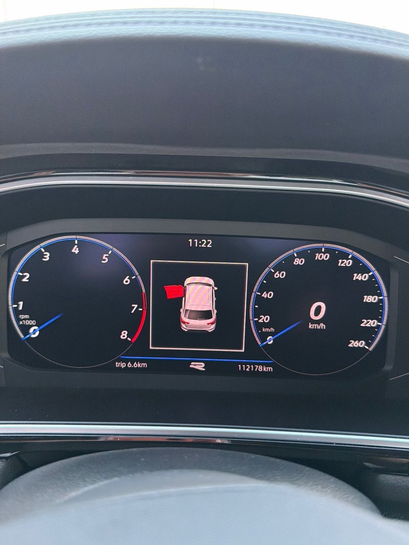 Volkswagen T-Roc 2022, foto 16