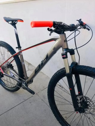 Bicicleta Montaña BH SPIKE 3.0 29