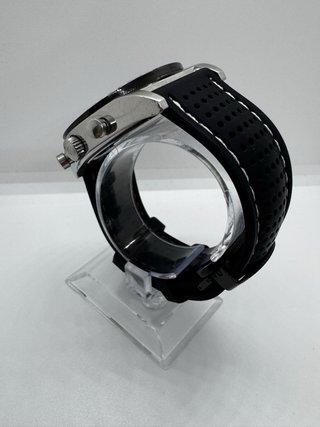 Tissot PRS 516 Cronógrafo Negro/Plata