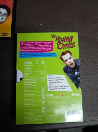 DVD The Young Ones - Comedia Británica