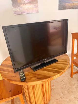 TV Grunkel 30 Plana (No Smart TV)
