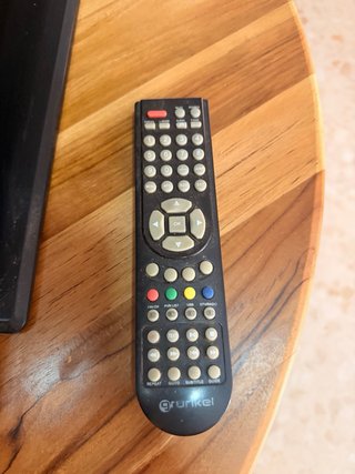 TV Grunkel 30 Plana (No Smart TV)