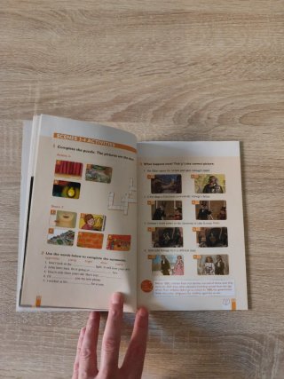CHRISTMAS CAROL, A ESO2 ACTIVITY