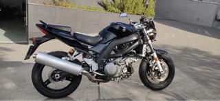 Suzuki SV1000 Naked Negra