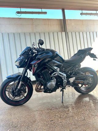Kawasaki Z900 Full (125cv) Negra (No cambios)