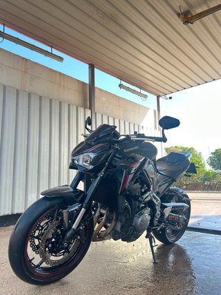 Kawasaki Z900 Full (125cv) Negra (No cambios)