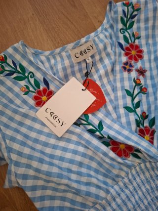 Vestido largo Coosy cuadros azules bordado