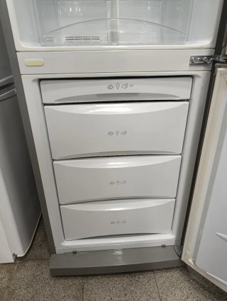 Nevera LG combi, No Frost 1.90x60cm