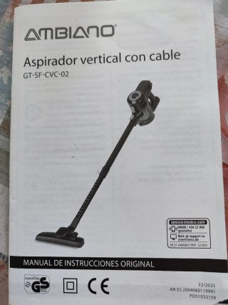 Aspiradora vertical con cable