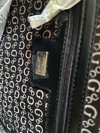 Mochila Guess Negra