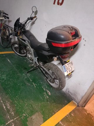 Derbi Senda SM 125 4t Supermotard
