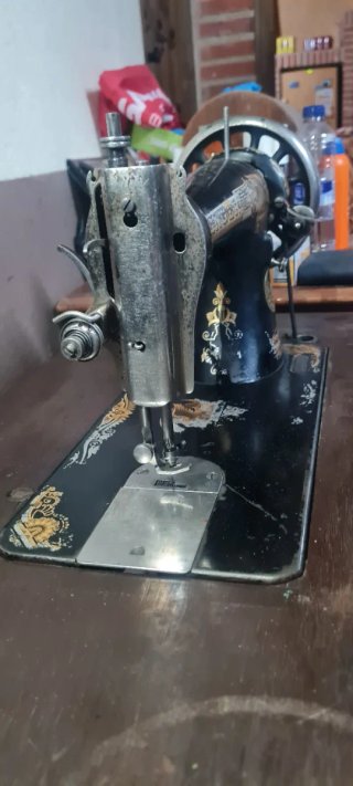 Máquina de coser SINGER antigua(Años 20)¡FUNCIONA!
