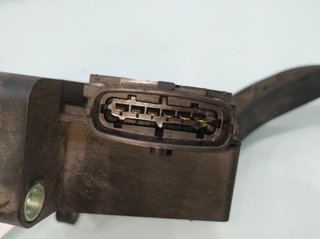 215361 pedal acelerador 504061734 iveco daily caja