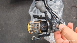 Carrete de pesca spinning EK3000